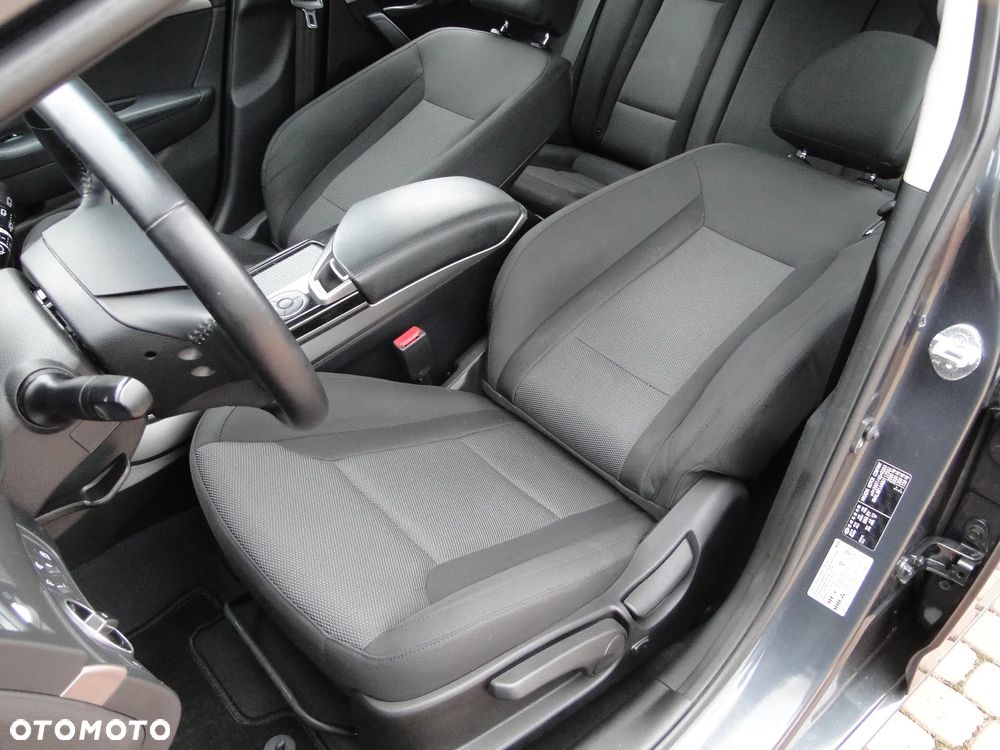 Hyundai i40 1.6 GDI BlueDrive Comfort - 29