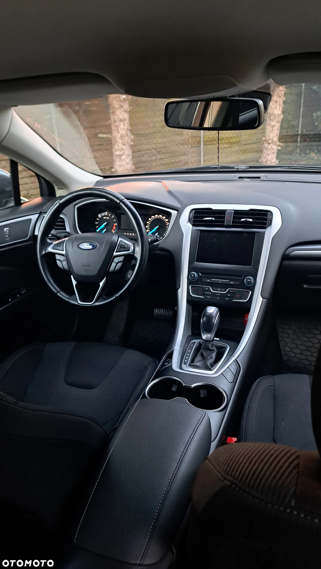 Ford Mondeo - 11