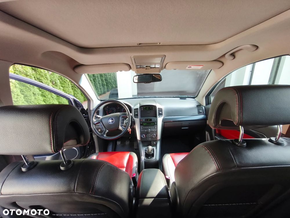 Chevrolet Captiva 2.0 d LT medium 5os - 14