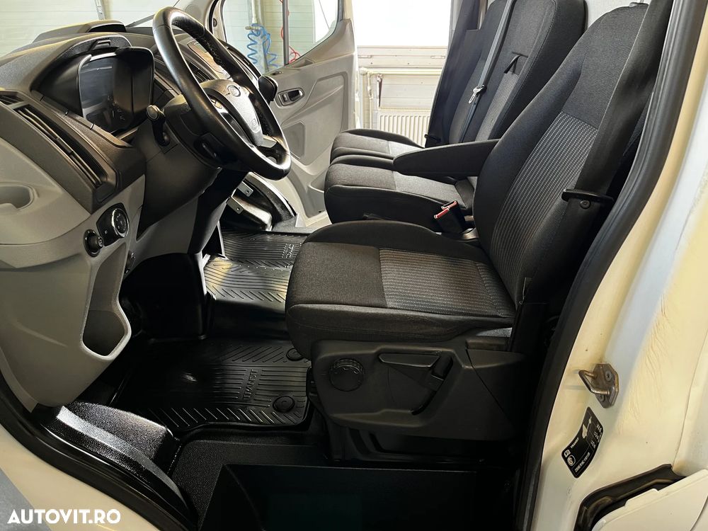 Ford Transit - 11