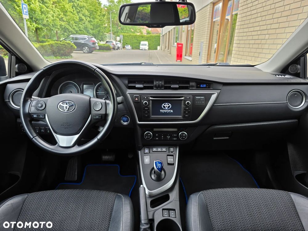 Toyota Auris - 26