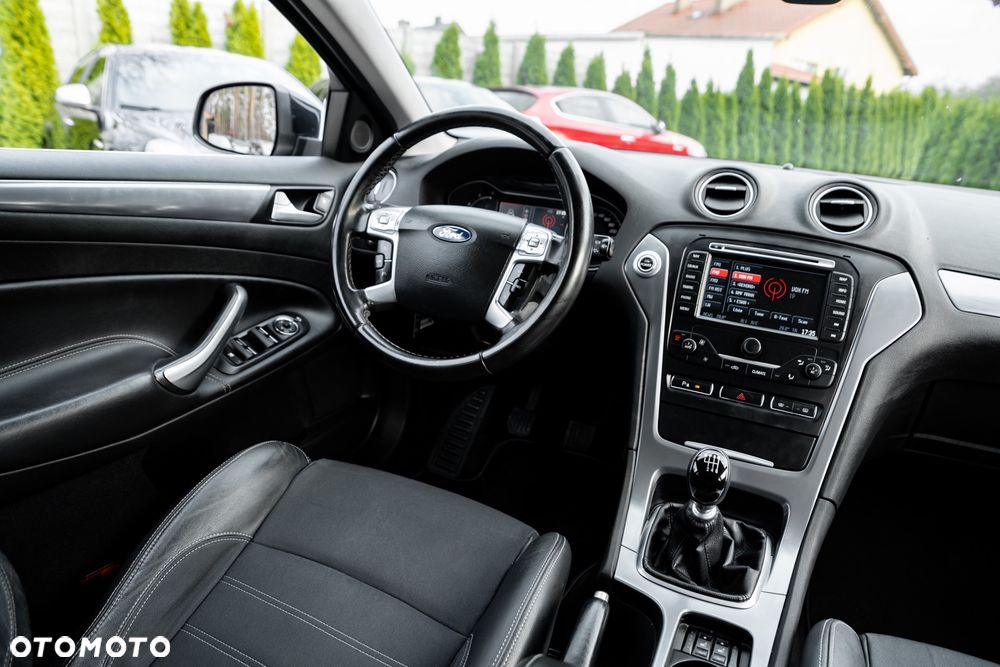 Ford Mondeo 2.0 TDCi Titanium S - 25