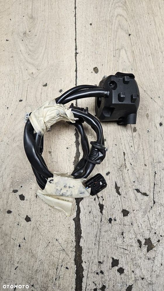 Przełącznik prawy Honda - 5