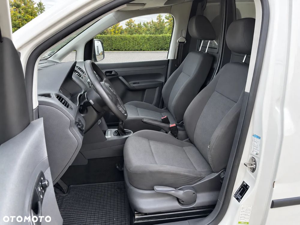 Volkswagen Caddy LONG MAXI - 17