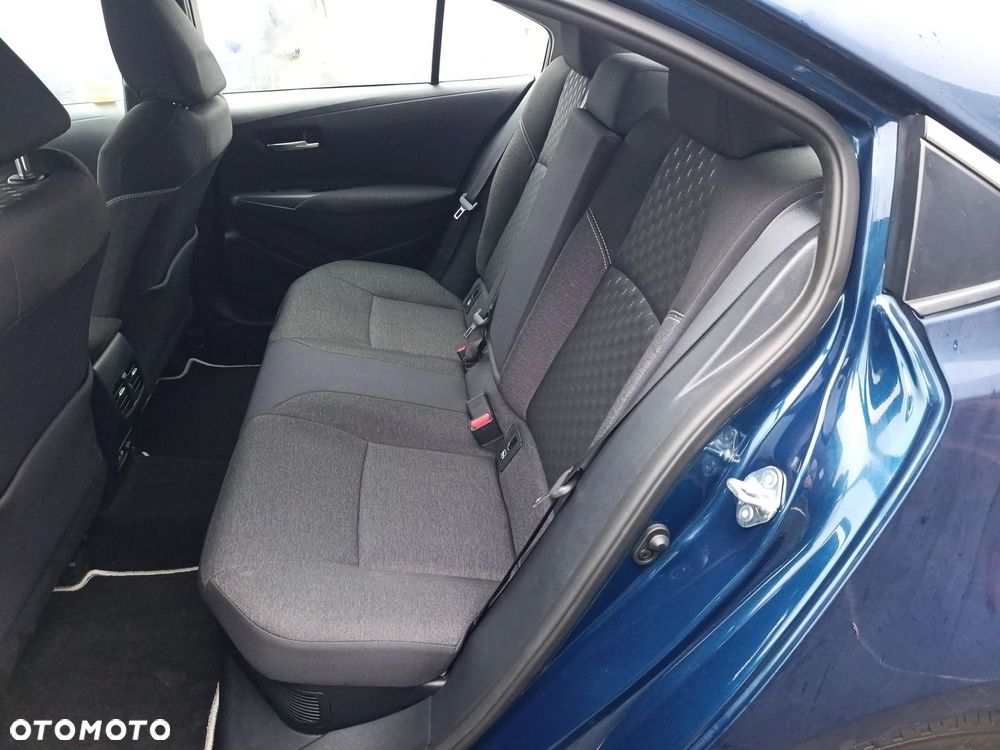 Toyota Corolla 1.8 Hybrid Comfort - 16