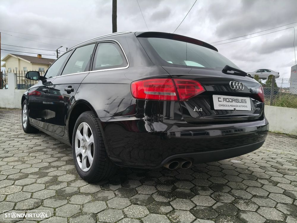 Audi A4 Avant 2.0 TDi Advance - 3
