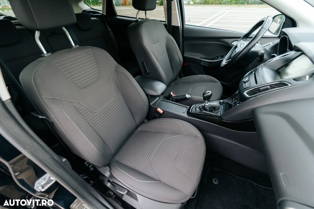 Ford Focus 1.5 TDCi Titanium - 11