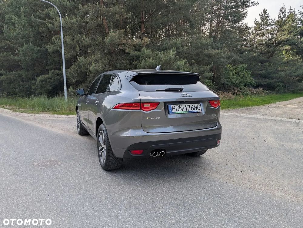 Jaguar F-Pace 20d AWD R-Sport - 14