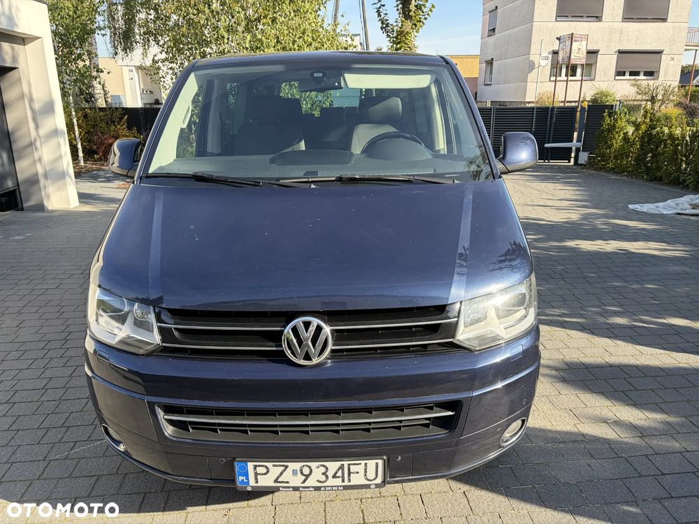 Volkswagen Multivan - 2