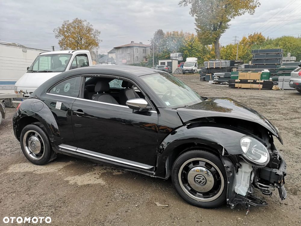Volkswagen New Beetle - 18