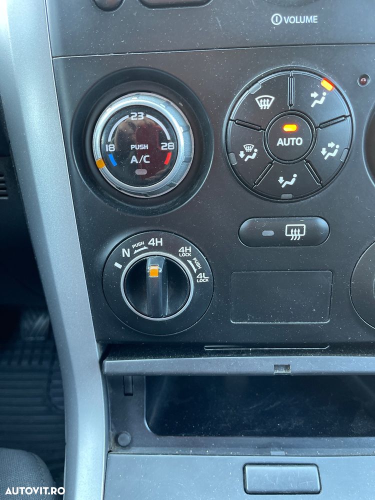 Suzuki Grand Vitara 1.9 DDiS Comfort - 9