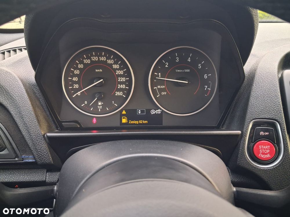 BMW Seria 1 - 25