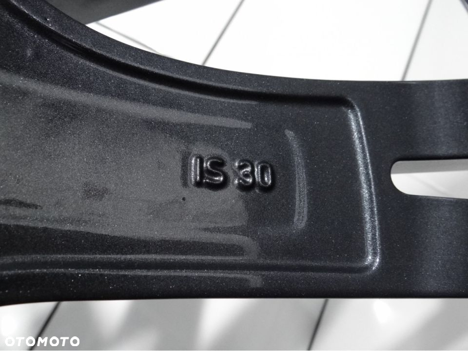 Felga aluminiowa BMW INDYVIDUAL 20" BMW 5 G30 G31 - 4