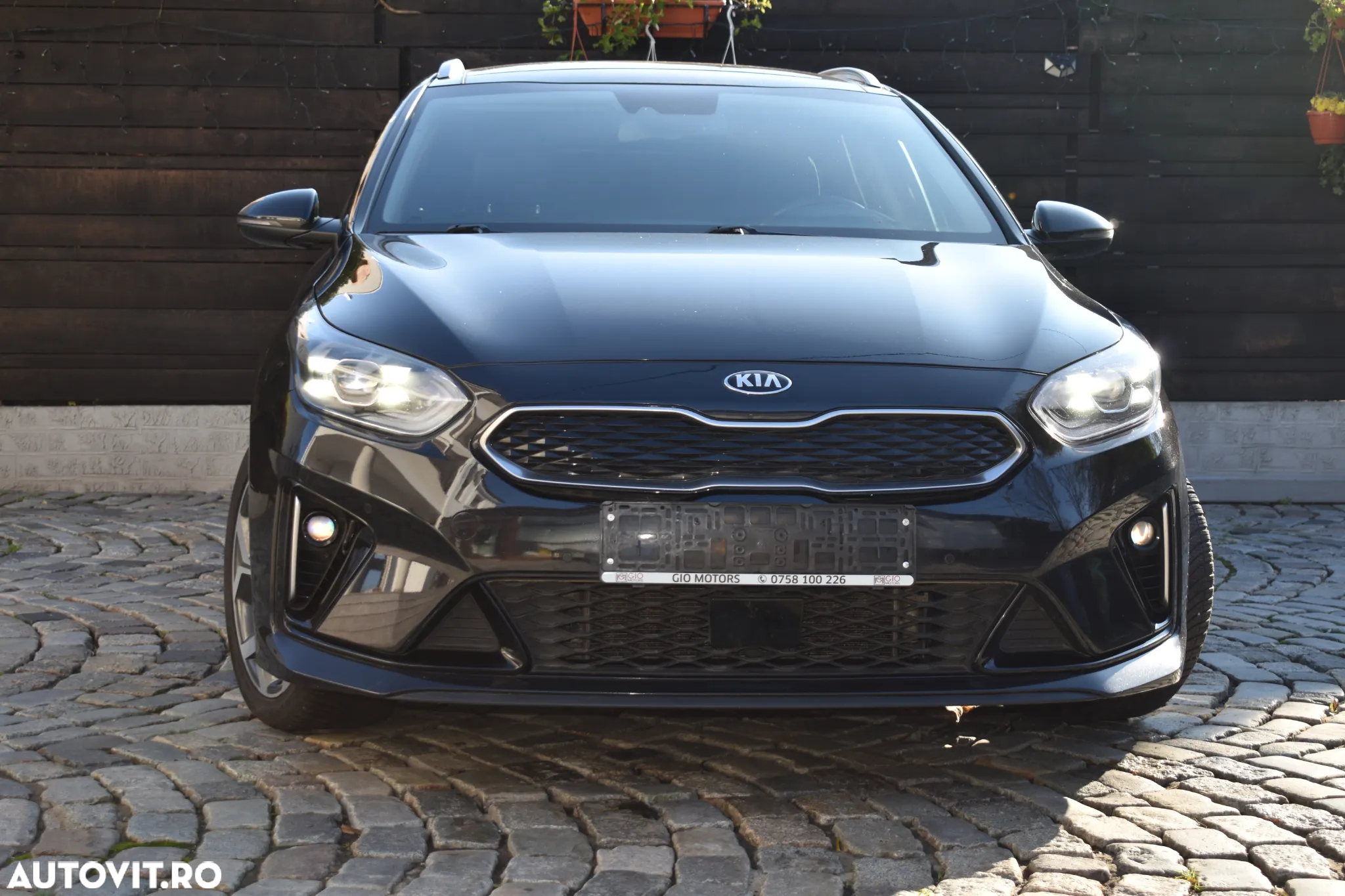 Kia Ceed SW 1.6 GDI DCT OPF Plug-in-Hybrid Platinum Edition - 3