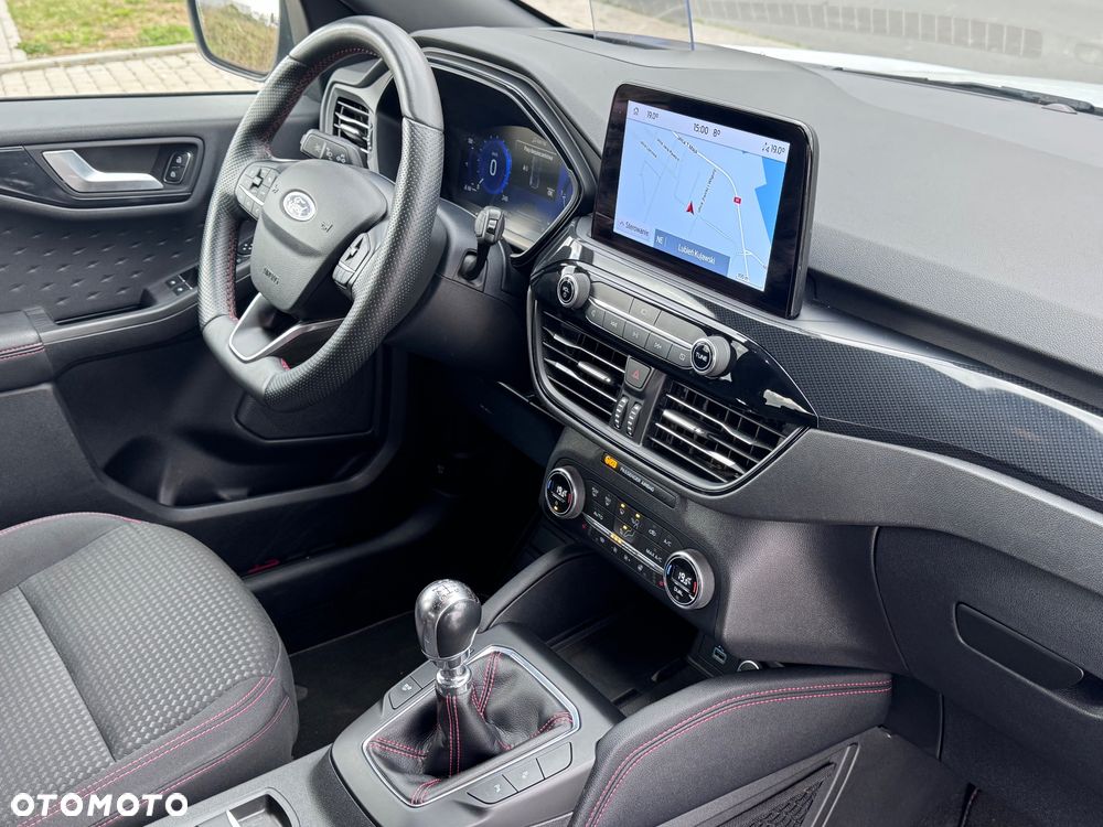 Ford Kuga 2.0 EcoBlue Hybrid ST-LINE - 34