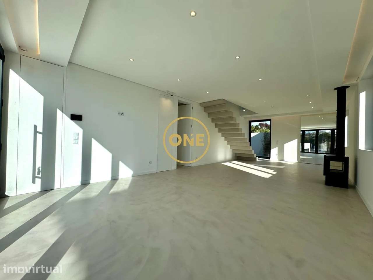 Moradia NOVA T3+1 | 330 m² | Piscina | PRAIA | Francelos - Grande imagem: 2/38