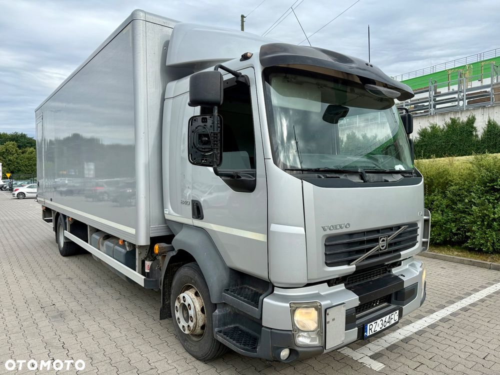 Volvo FL240 - 6