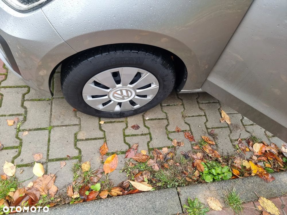 Volkswagen up! - 12