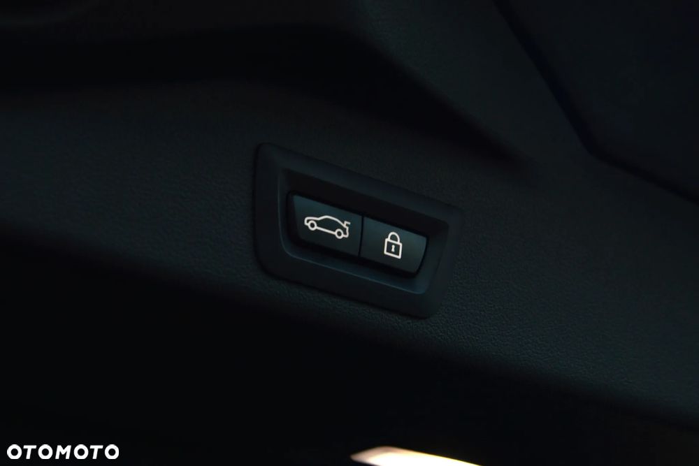 BMW X5 xDrive30d - 38