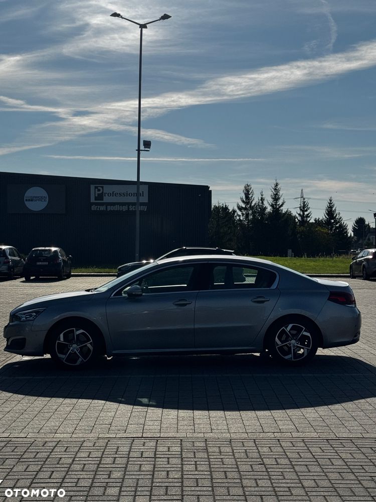 Peugeot 508 - 8