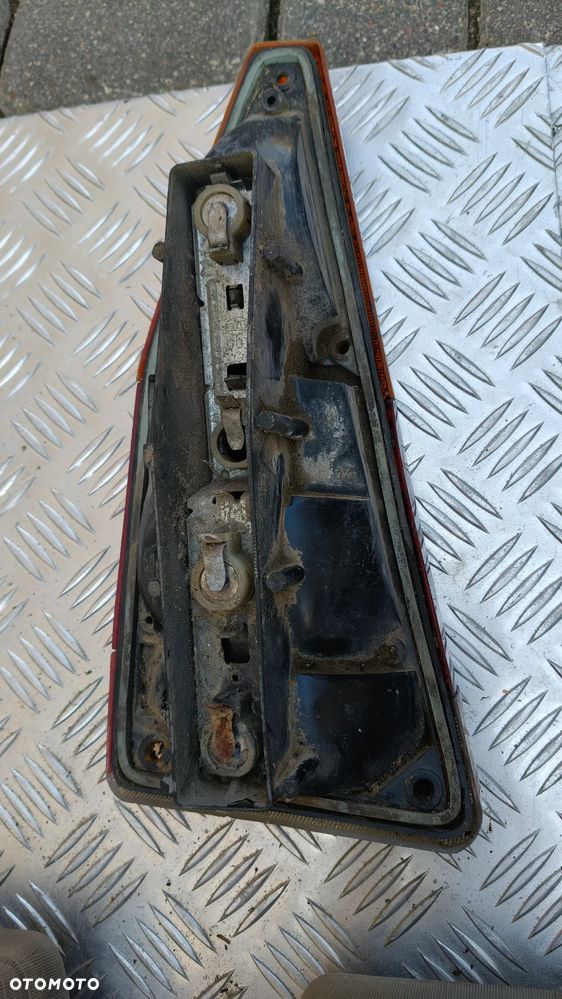 Lampa prawy tył VW Passat B1 sedan kombi passat B2 kombi - 7