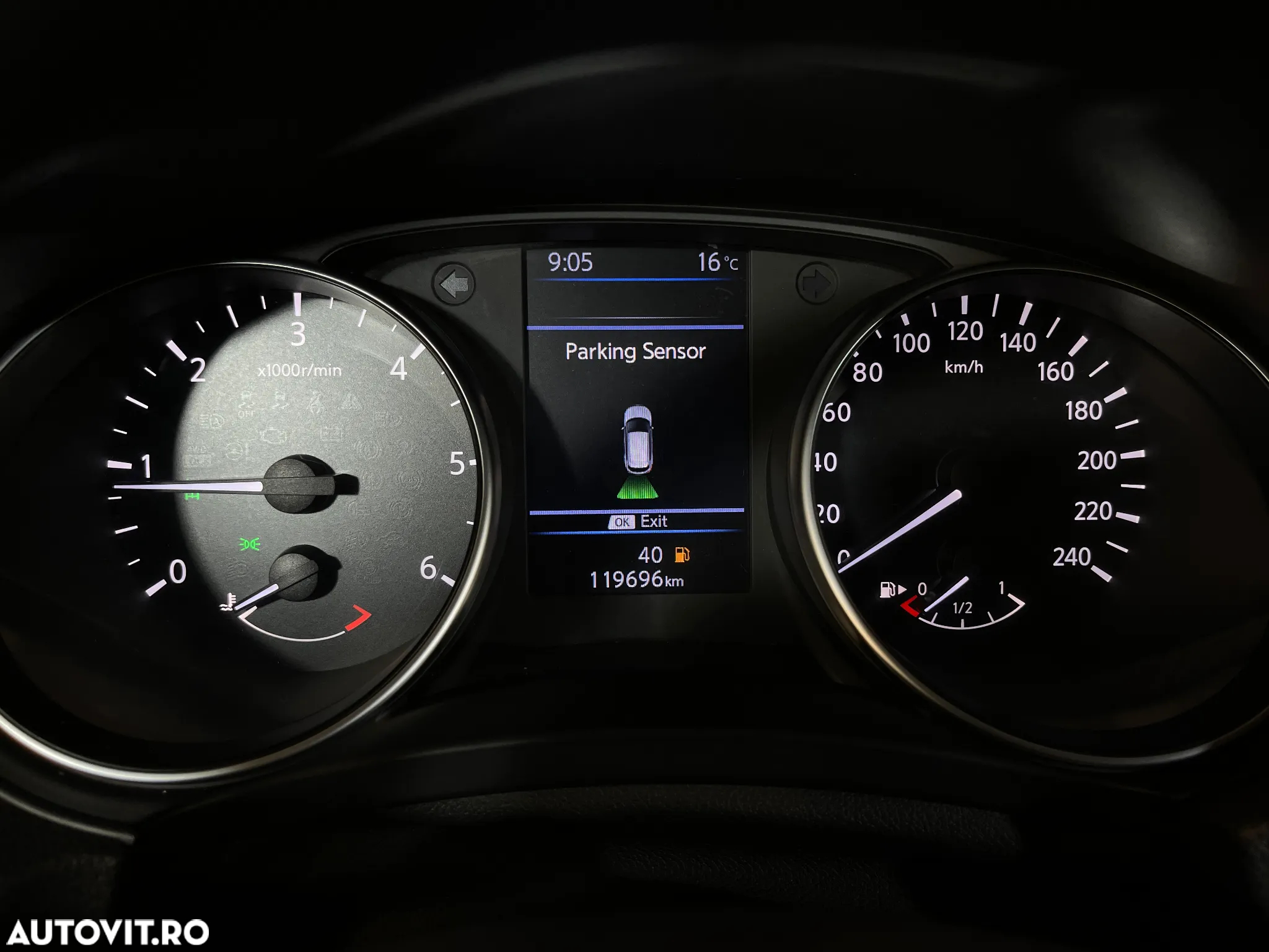 Nissan Qashqai 1.7D 150CP ALL MODE 4X4-I Tekna - 29