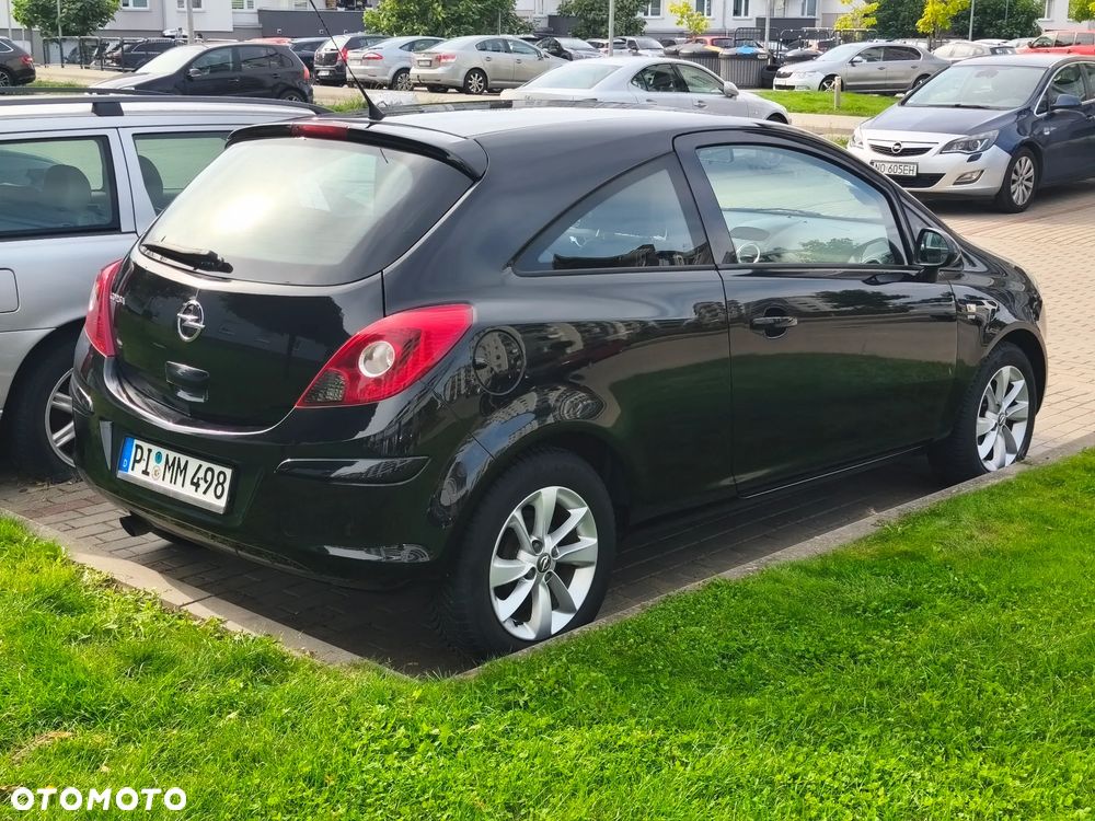 Opel Corsa 1.2 16V Energy - 2