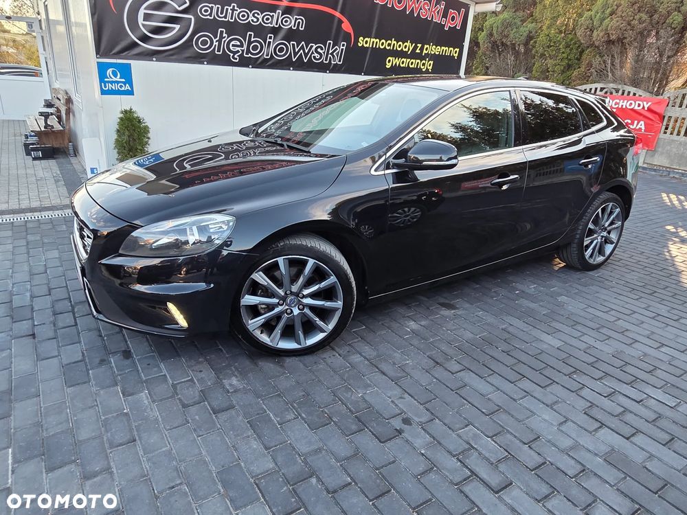 Volvo V40 D4 Drive-E R-Design Kinetic - 3
