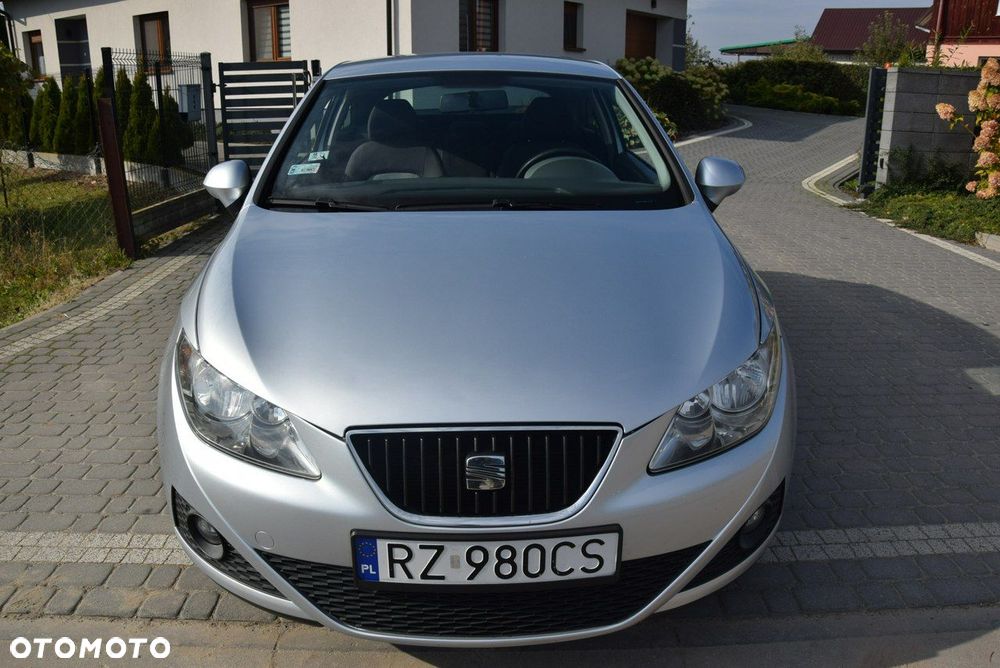 Seat Ibiza SC 1.6 16V DSG Stylance - 7