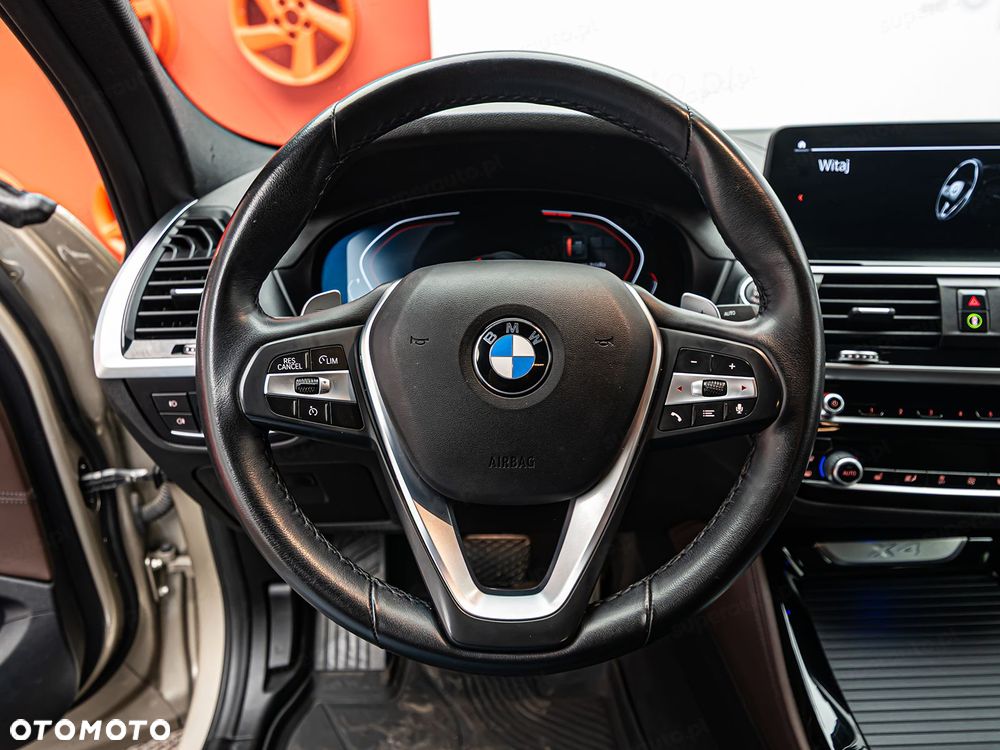 BMW X4 xDrive20i sport - 12