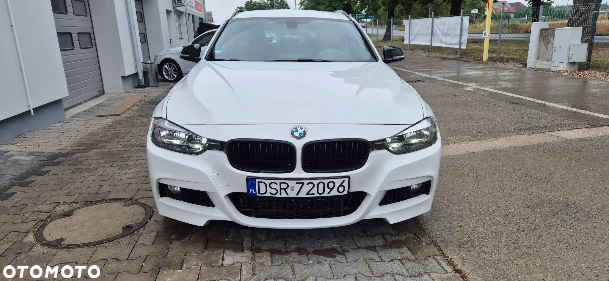 BMW Seria 3 320d Sport Line - 1