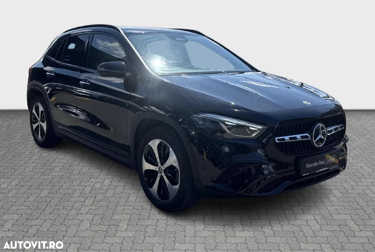 Mercedes-Benz GLA 200 d 4Matic 8G-DCT - 7