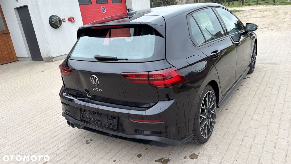 Volkswagen Golf 2.0 TDI SCR DSG GTD - 9