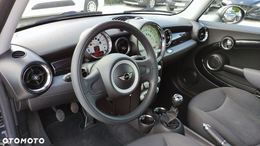 MINI Cooper - 28
