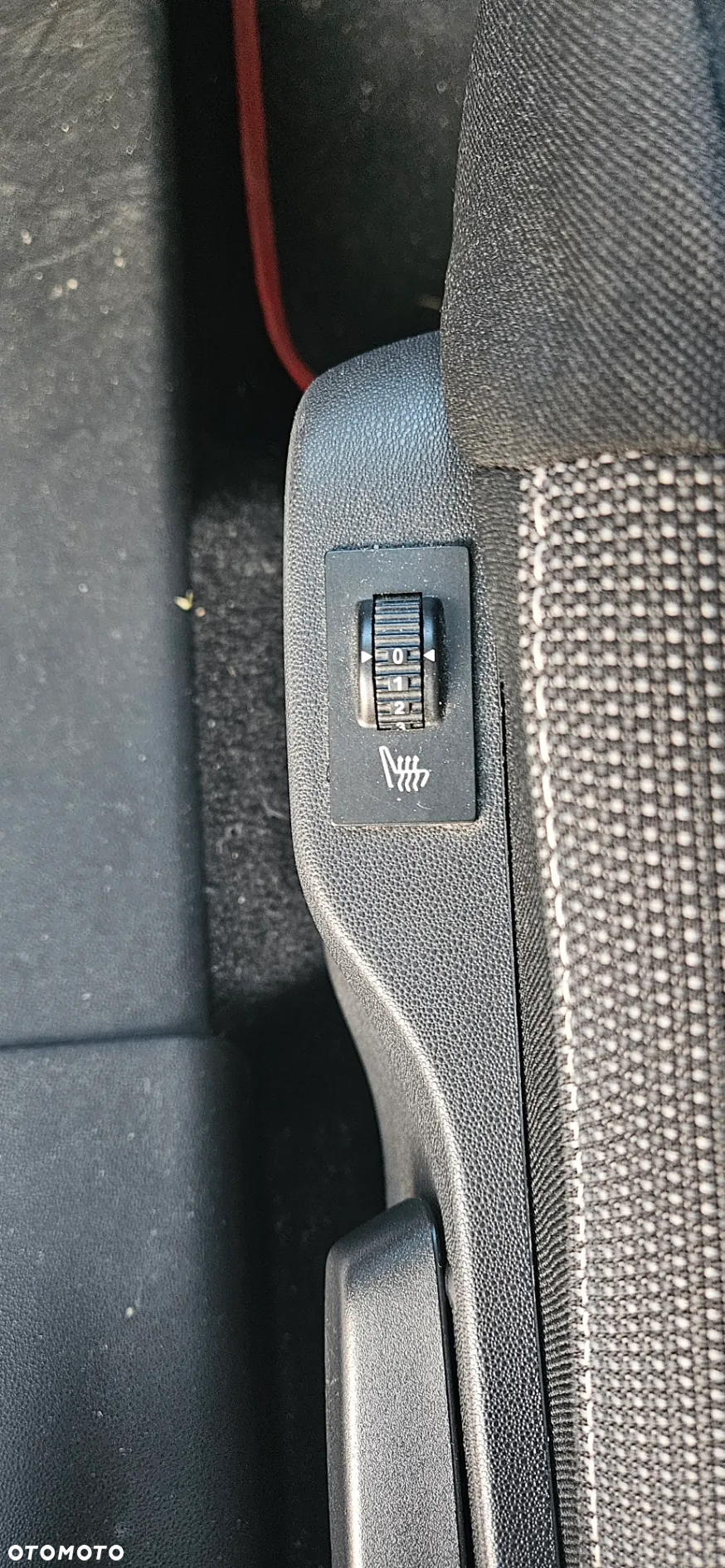 Citroën C4 Cactus - 15