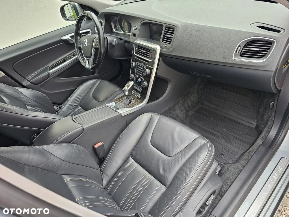 Volvo V60 - 15