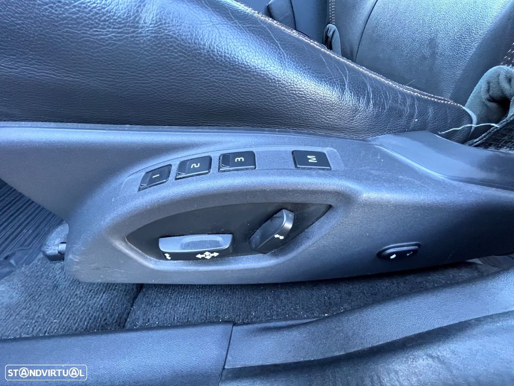 Volvo XC 60 D4 AWD Geartronic Summum - 8