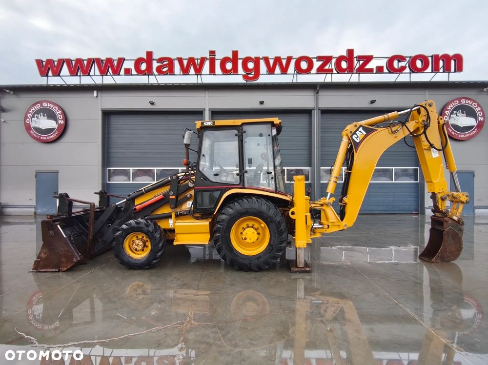 Caterpillar 438C - 2