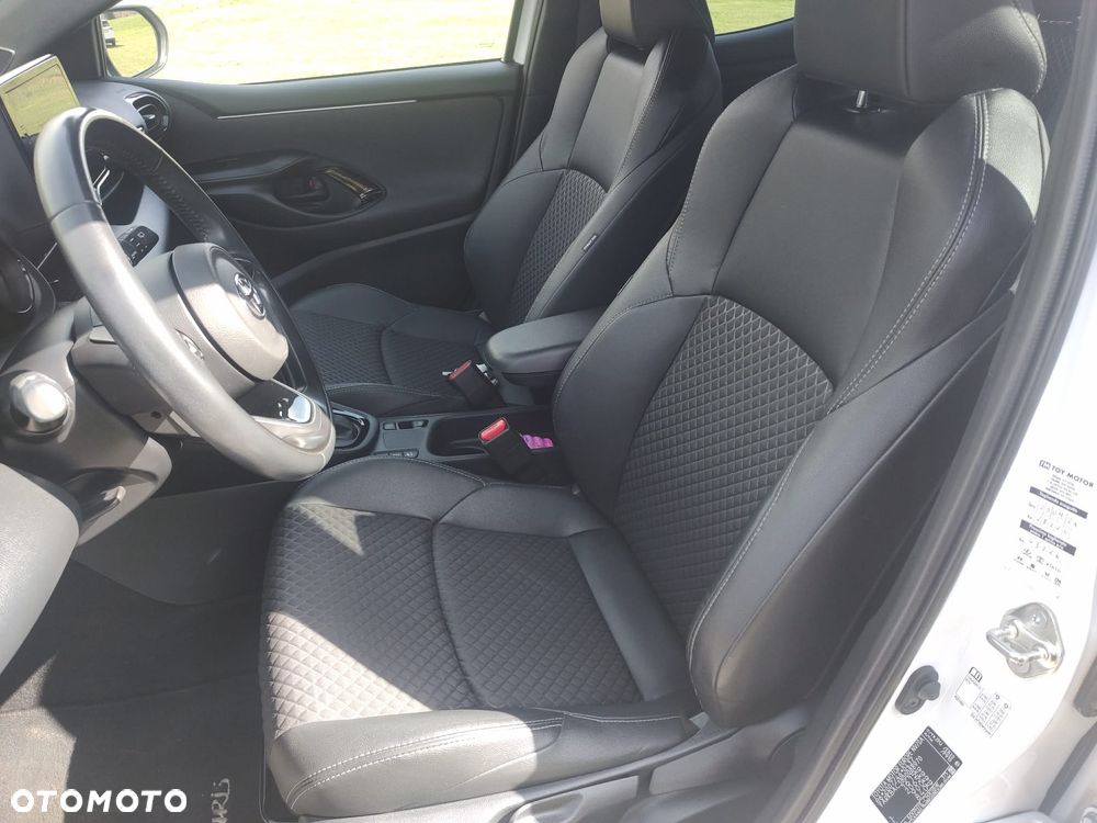 Toyota Yaris 130 1.5 VVT-i Style - 8