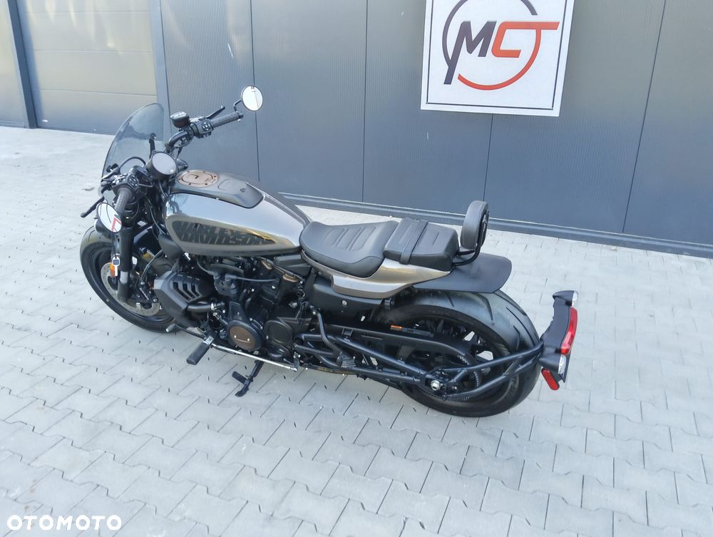 Harley-Davidson Sportster - 8