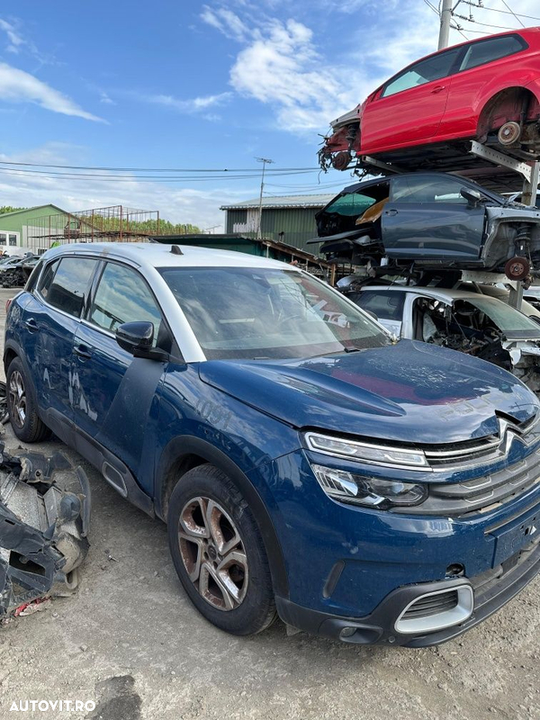 Dezmembram Citroen C5 Aircross 2016 1.2vti HM05 Automat
