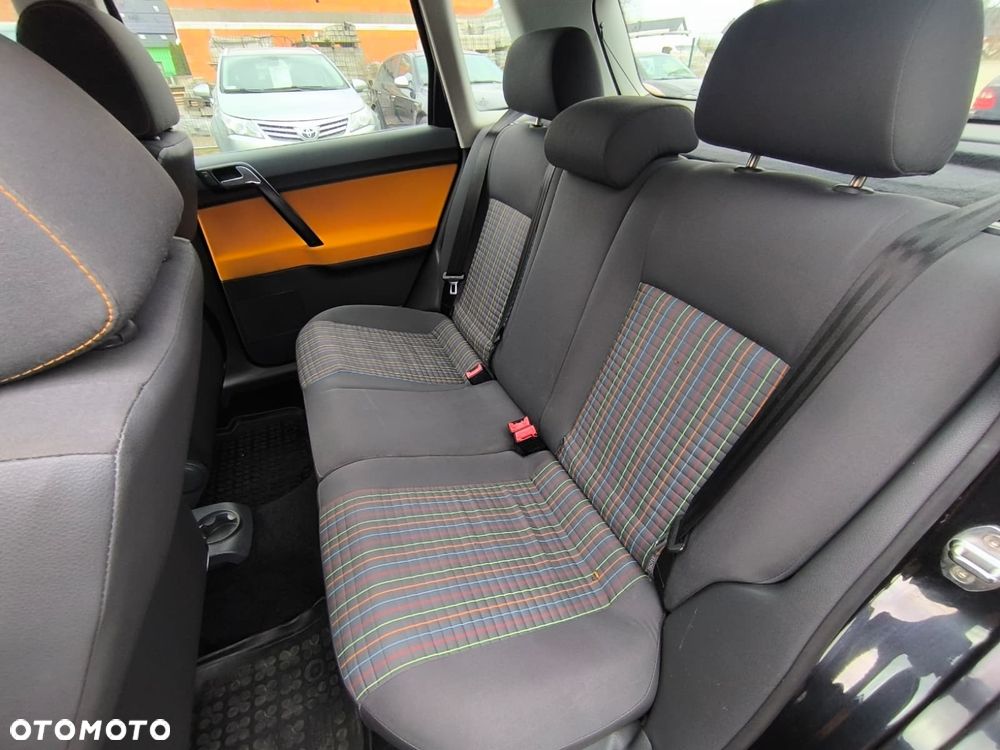 Volkswagen Polo - 6