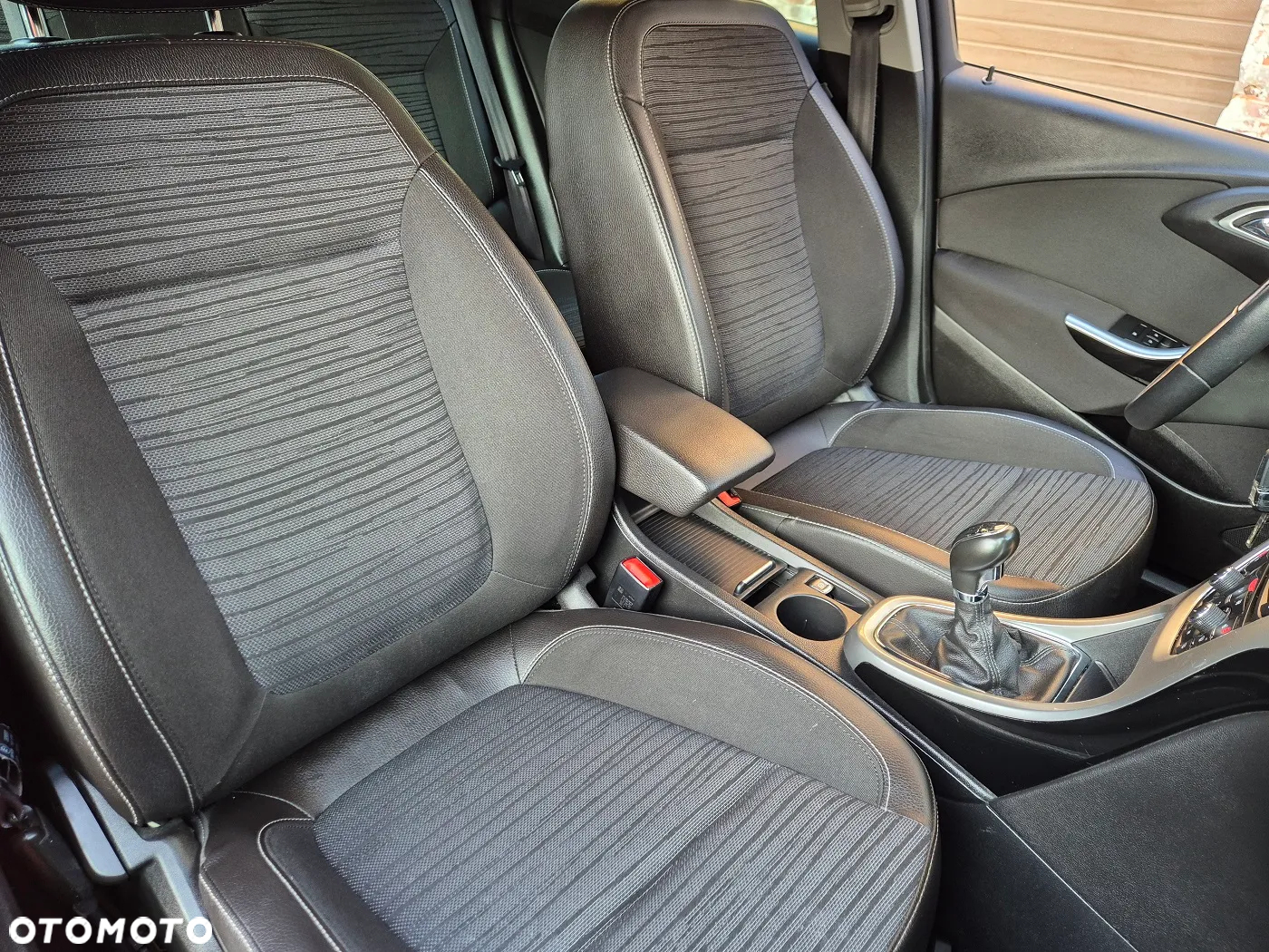 Opel Astra 1.4 Turbo ENERGY - 27