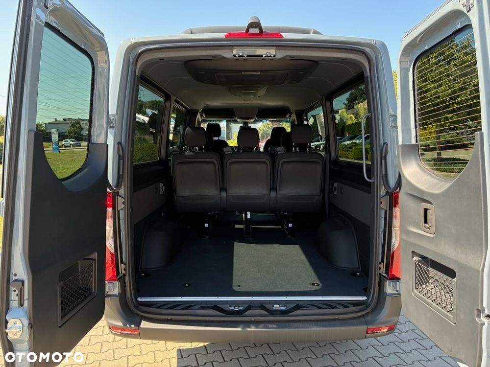 Mercedes-Benz Sprinter Standard BASE 9G-Tronic 907.233 - 28