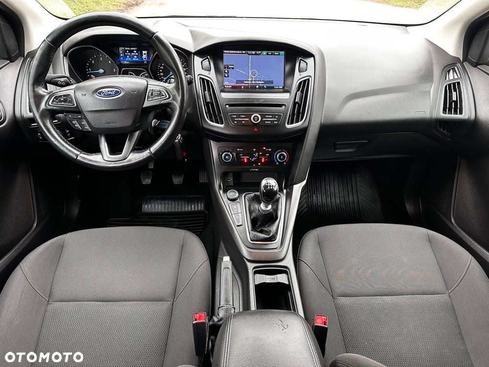 Ford Focus 1.5 TDCi DPF Start-Stopp-System Titanium - 30