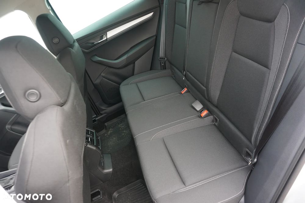 Skoda Karoq 1.5 TSI ACT Selection DSG - 11