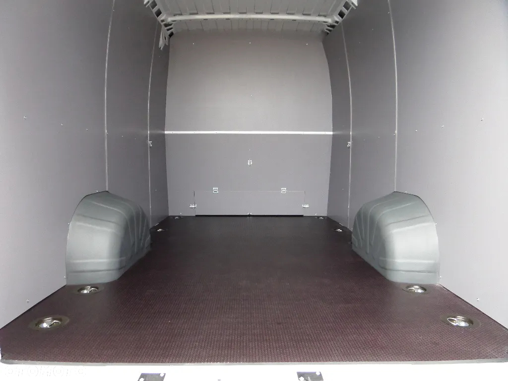 Fiat Nowy Model Ducato L4H2 140KM Furgon brygadówka 7 osobowy seria 2 - 7