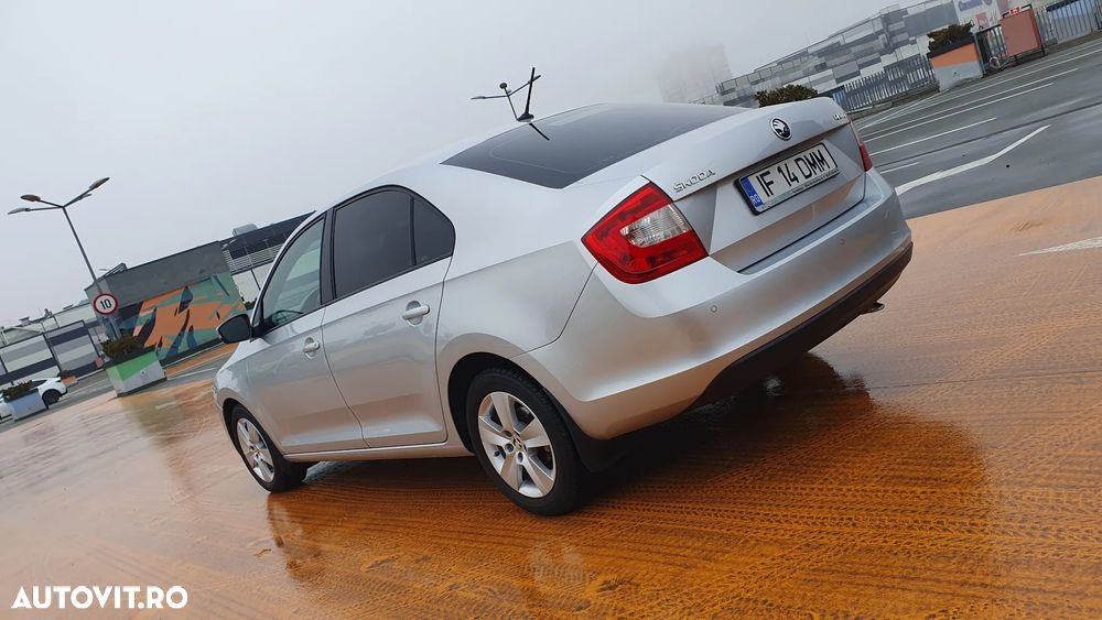 Skoda RAPID 1.2 TSI Style - 36
