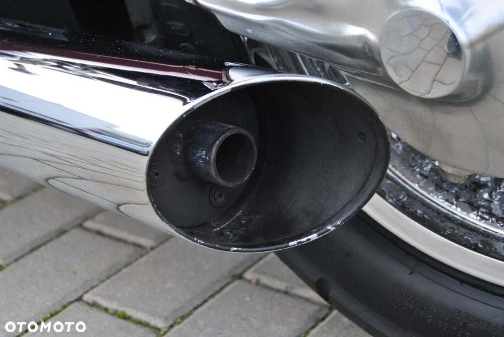 Suzuki Intruder - 22