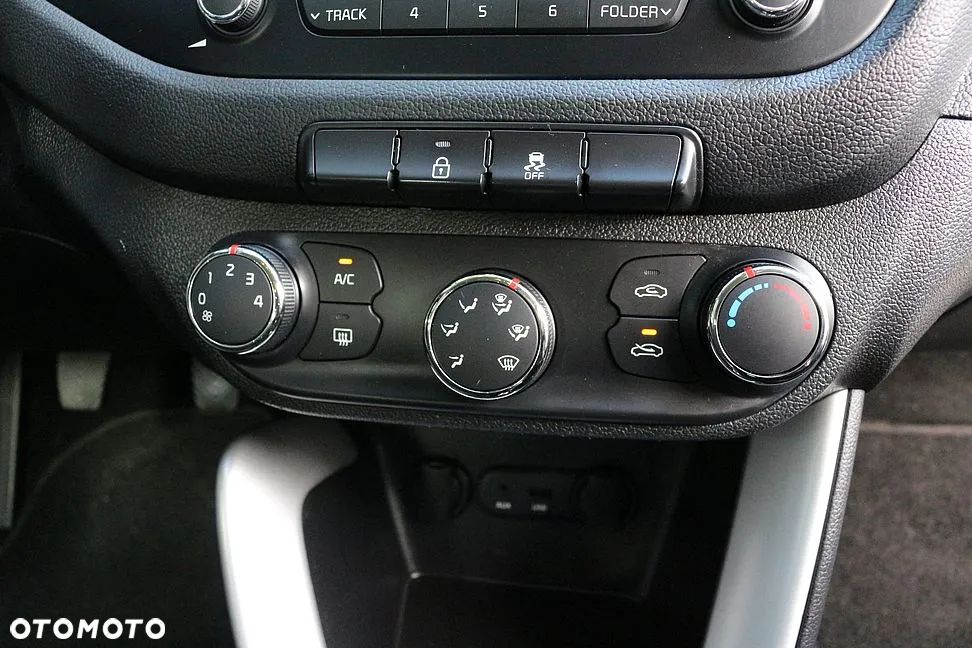 Kia Ceed Cee'd 1.4 L - 15